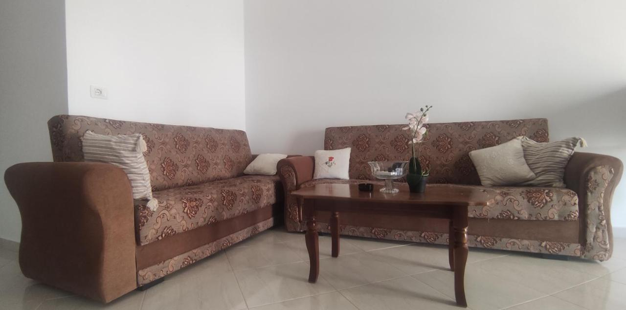 Ionia Apartments Sarandë 外观 照片