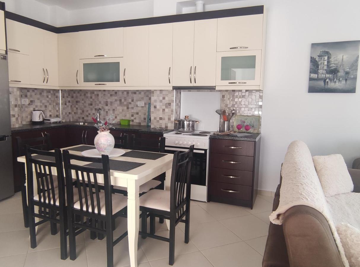 Ionia Apartments Sarandë 外观 照片