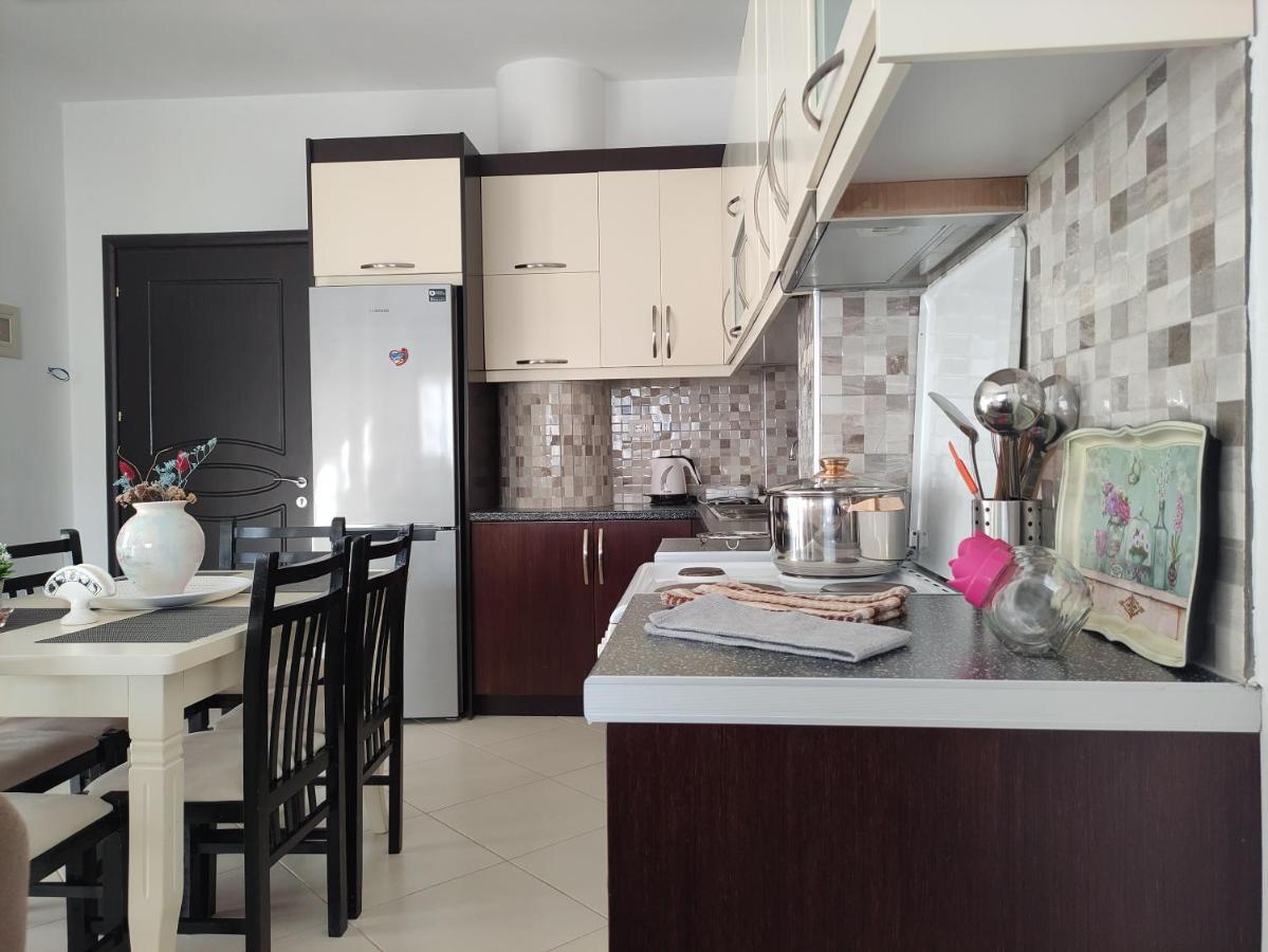 Ionia Apartments Sarandë 外观 照片