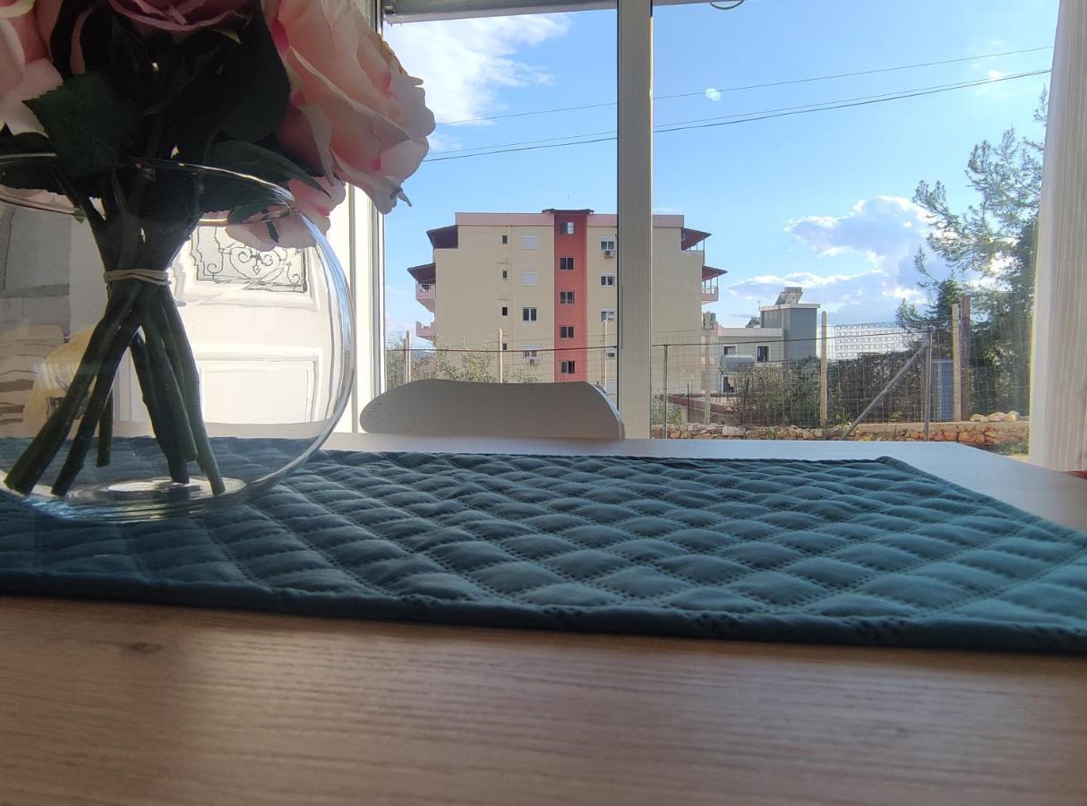 Ionia Apartments Sarandë 外观 照片