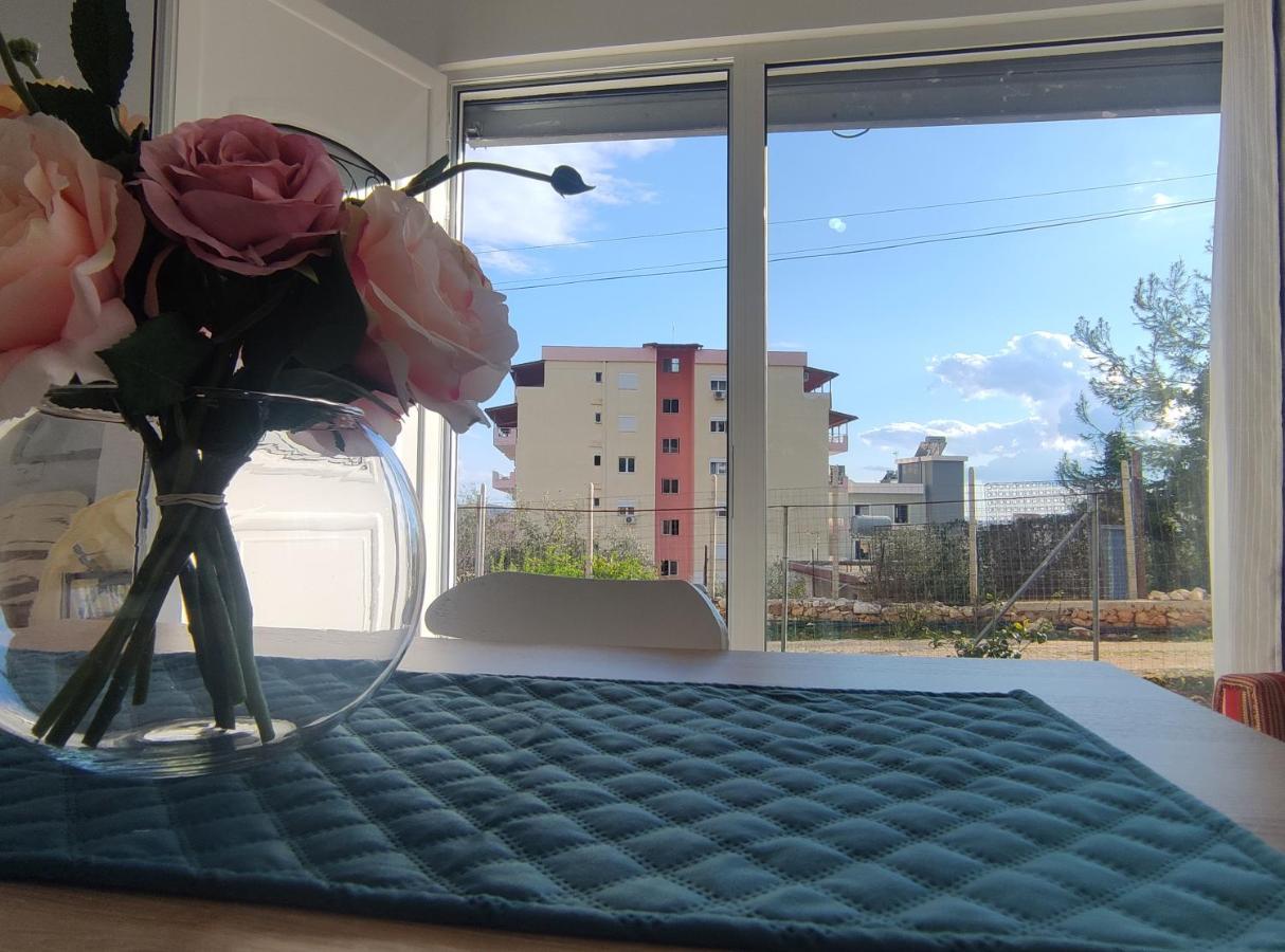 Ionia Apartments Sarandë 外观 照片