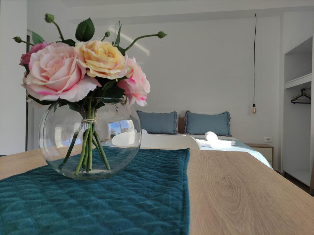 Ionia Apartments Sarandë 外观 照片