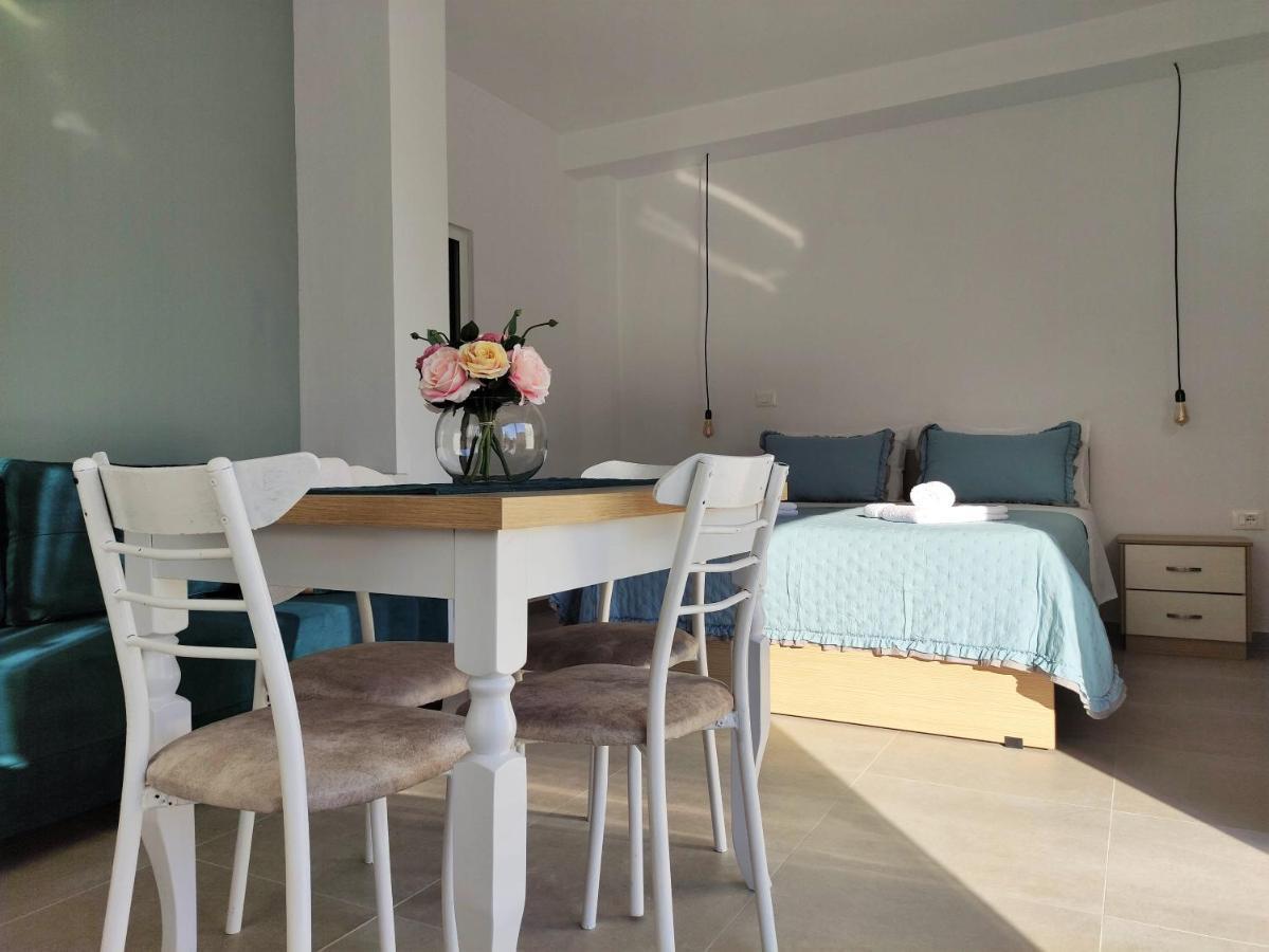 Ionia Apartments Sarandë 外观 照片